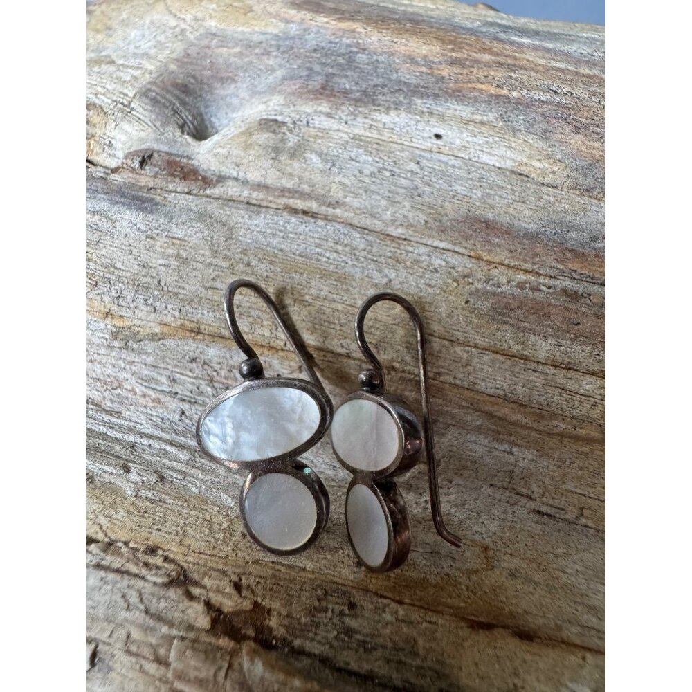 Vintage Sterling Silver 925 & Mother Of Pearl Hook Earrings From Thailand